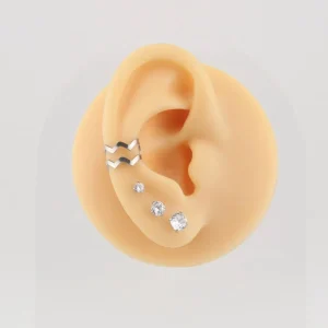 Piercing plateado