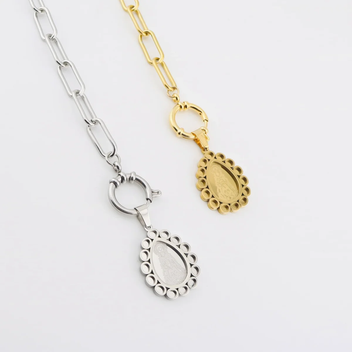 Collar Salinas
