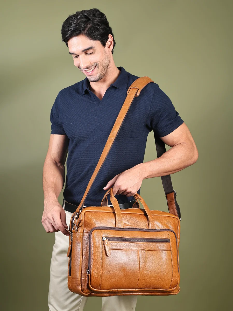 Professional Leather Travel Briefcase - Imagen 7