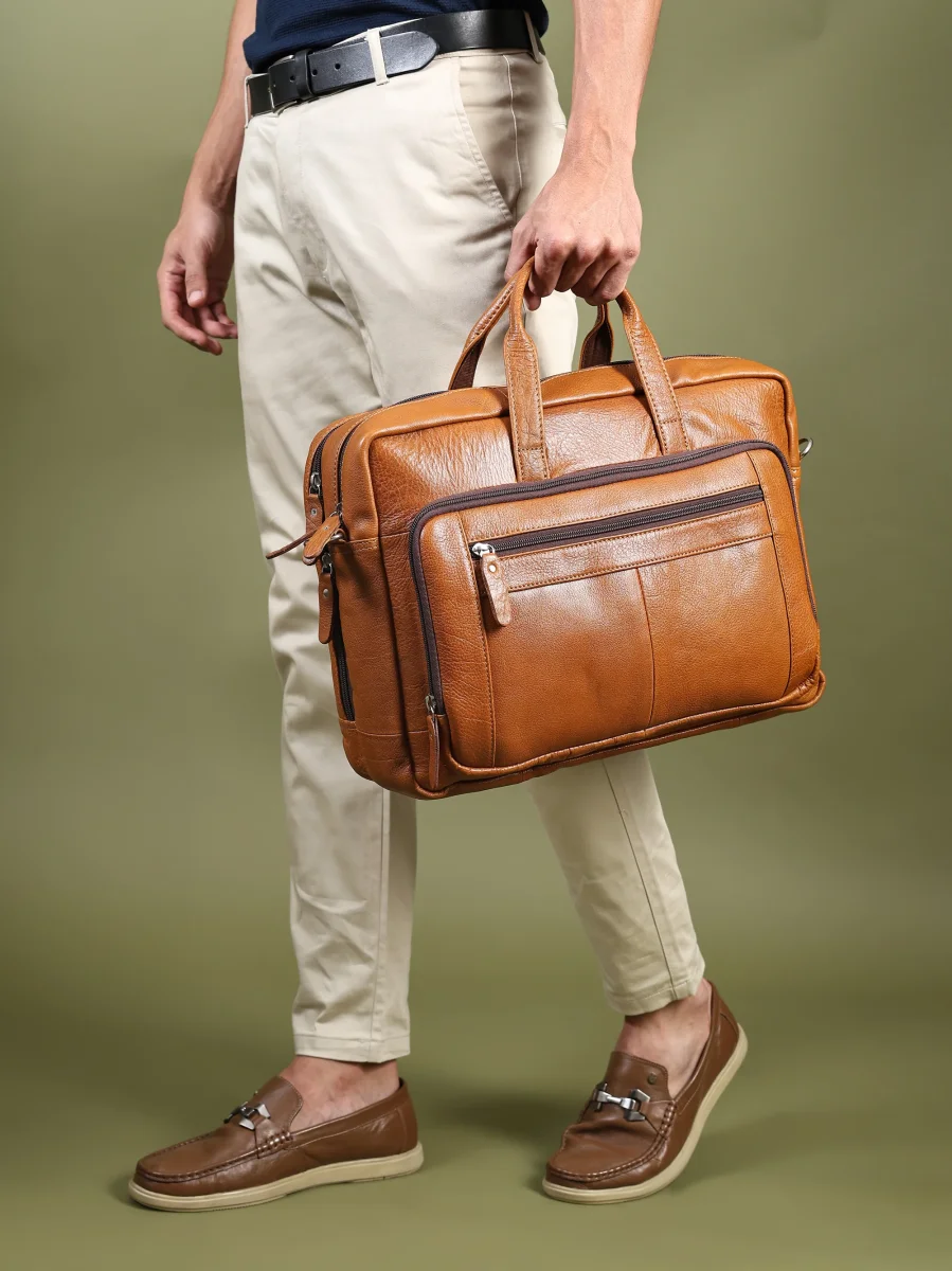 Professional Leather Travel Briefcase - Imagen 3