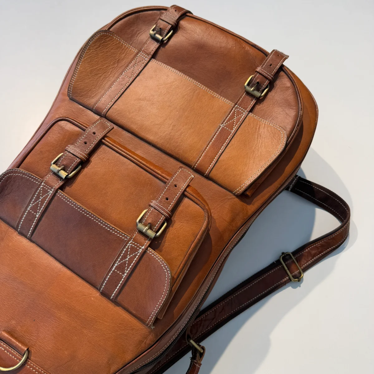 Personalized Leather Guitar Case - Imagen 4