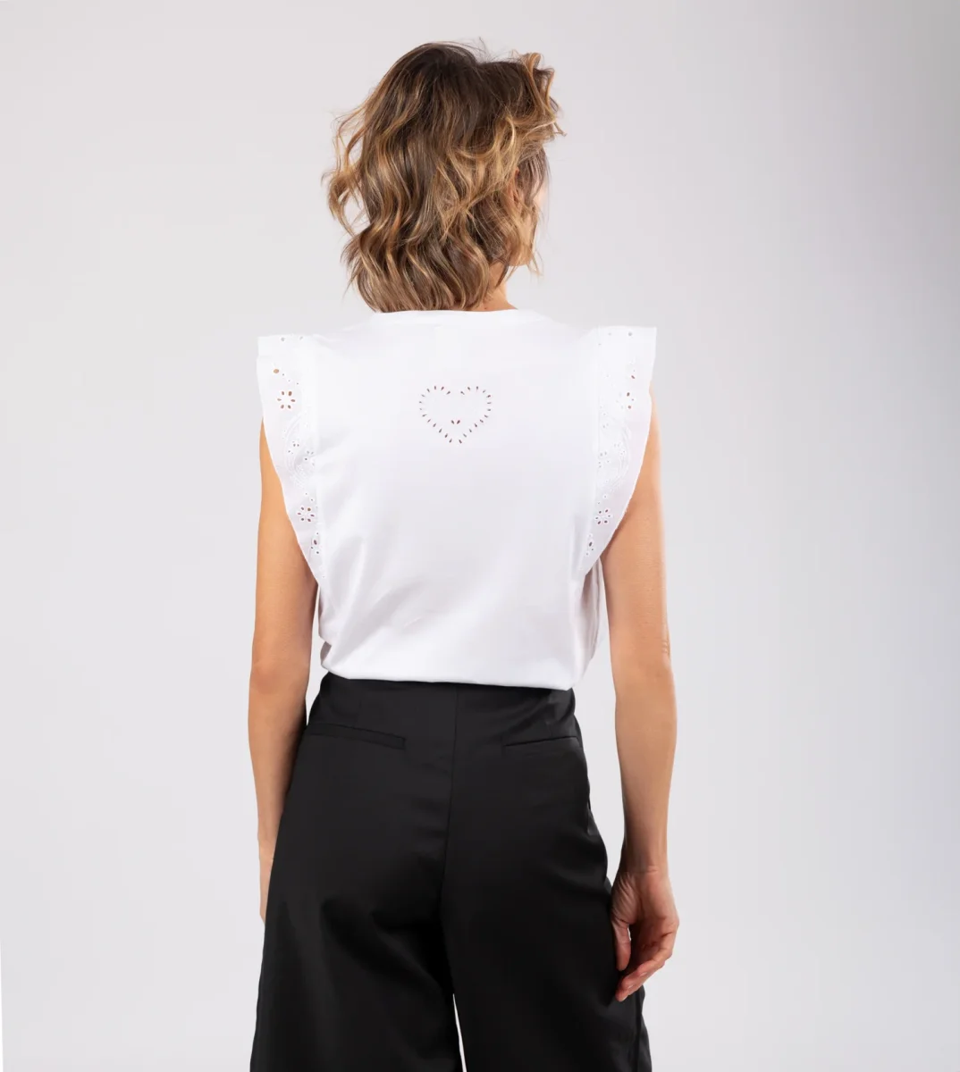 Camiseta sin mangas blanca Anekke - Imagen 5