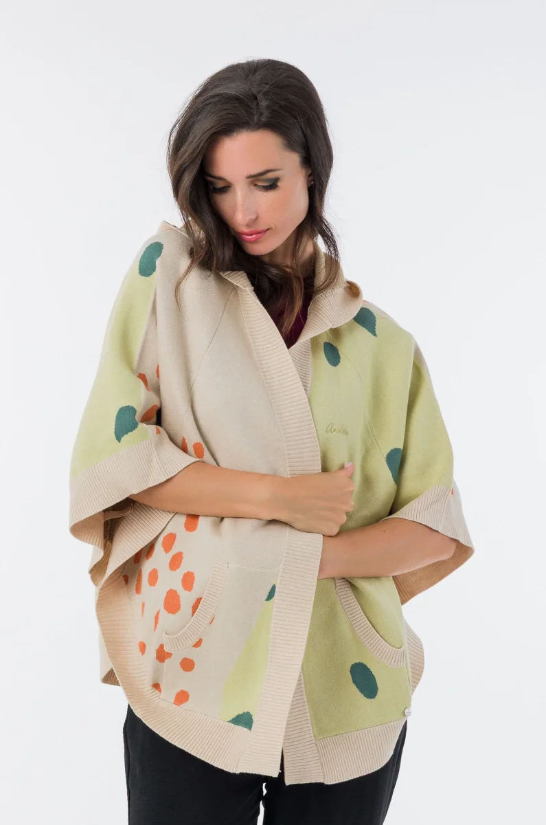 Poncho con capucha Odyssey - Imagen 2