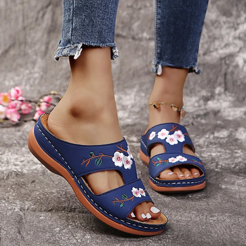 Sandalias Cuñas Bordadas - Imagen 2