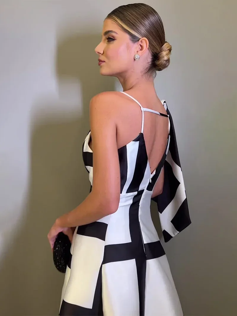 Vestido Elegante Geométrico - Imagen 5