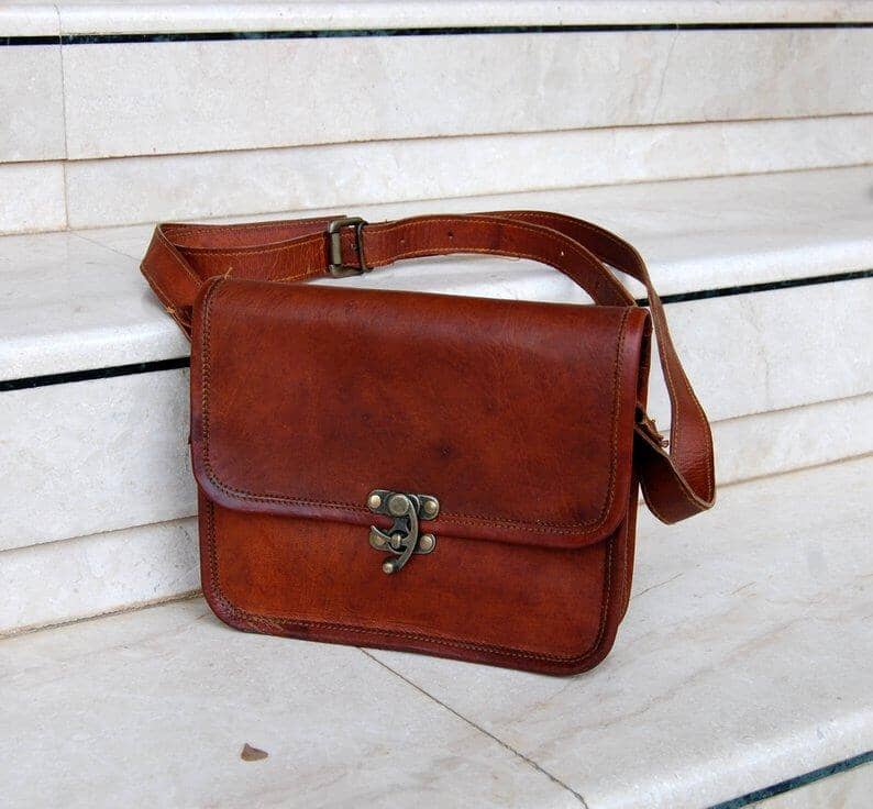 The Feminine Crossbody - Imagen 7