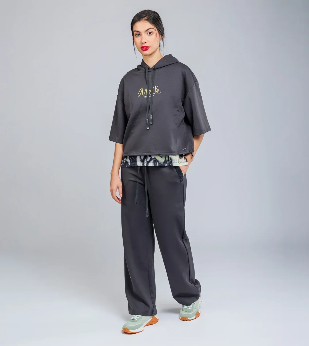 Pantalones fluidos grises - Imagen 5