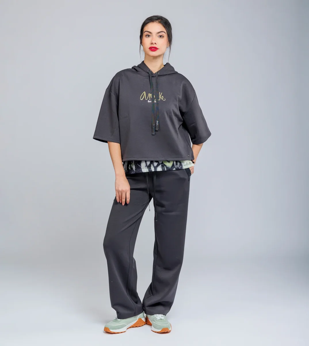 Sudadera con capucha gris - Imagen 5