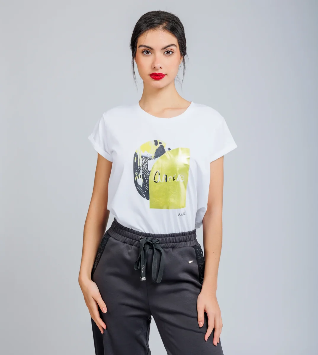 Camiseta manga corta blanca y dorada Anekke - Imagen 6