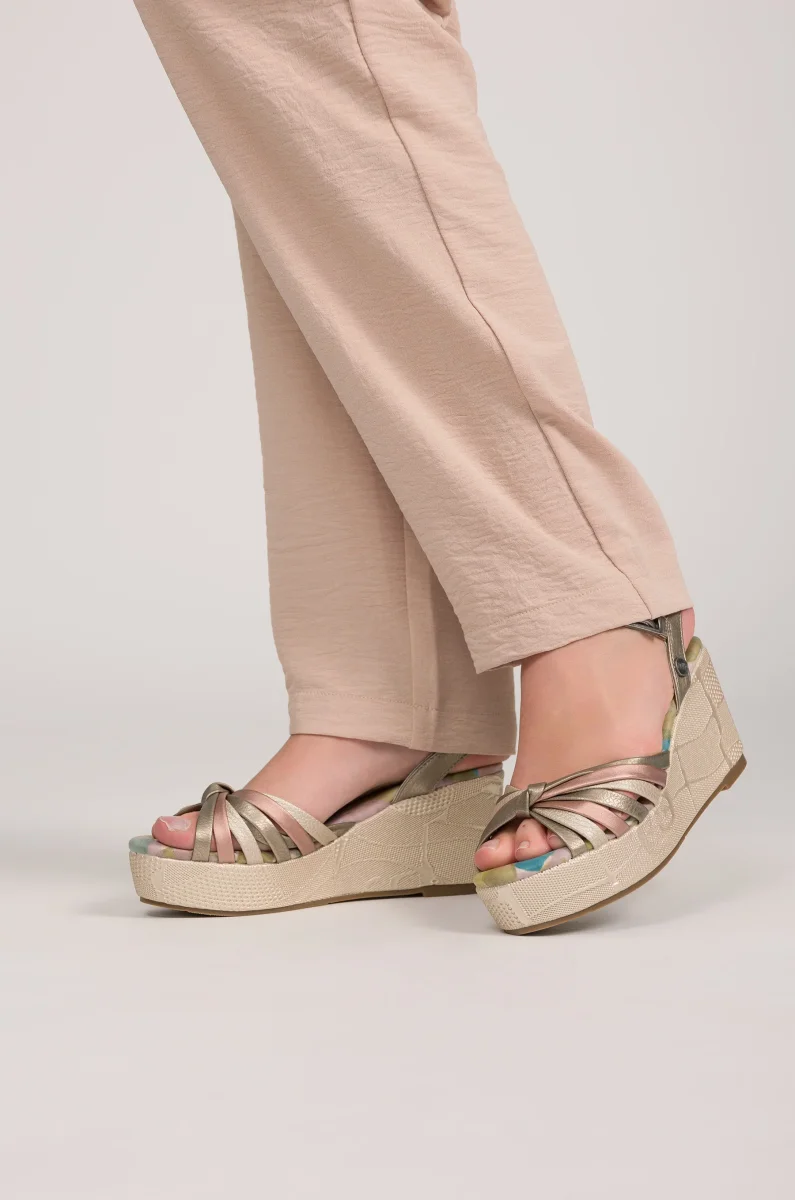 Sandalias cruzadas estampadas Bloom - Imagen 3