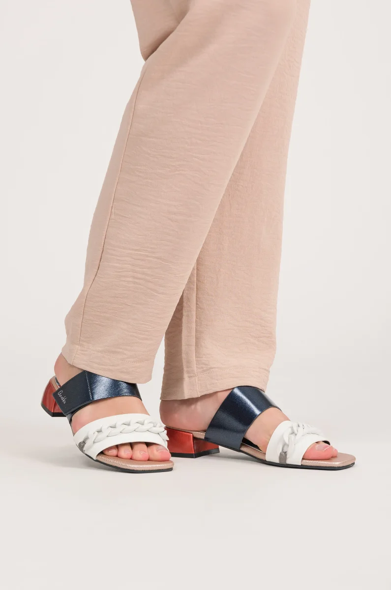 Sandalias con tacón y eslabones Eikon - Imagen 5
