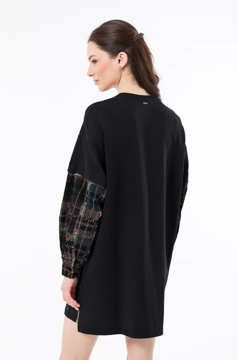 Vestido oversize con mangas estampadas - Imagen 6